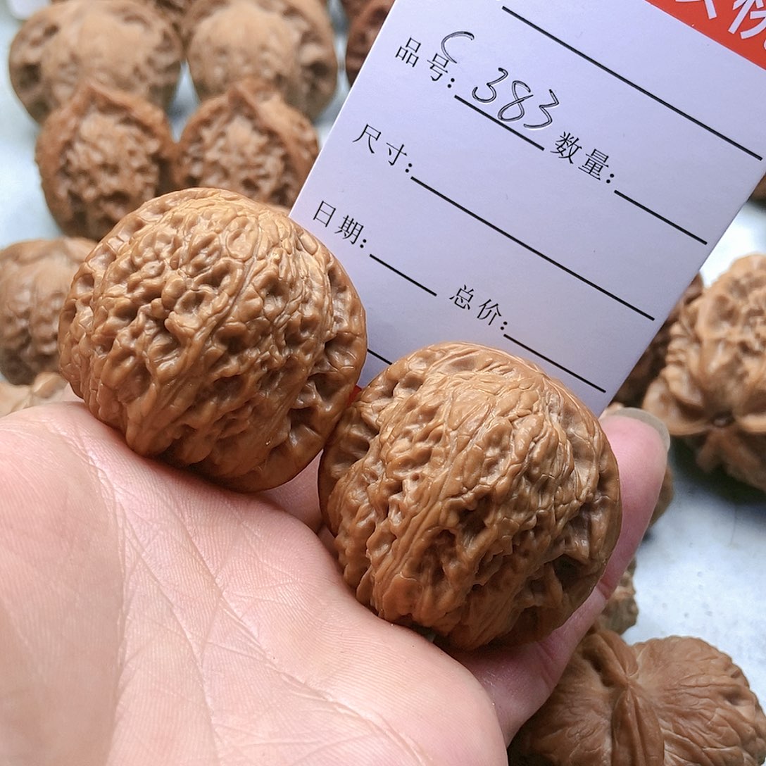 把件桃核383号绣球40尺