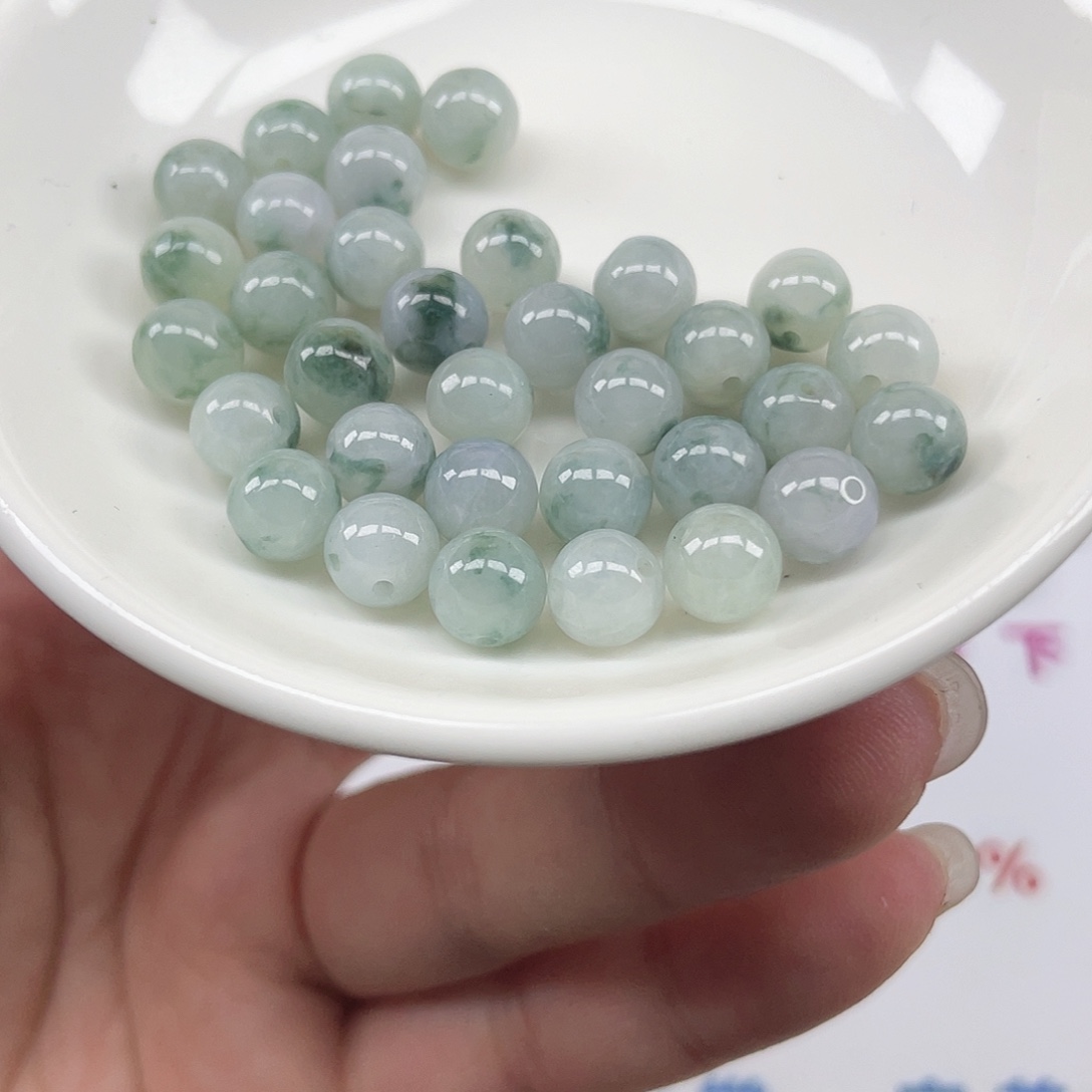 翡翠散珠卡7.5,33颗