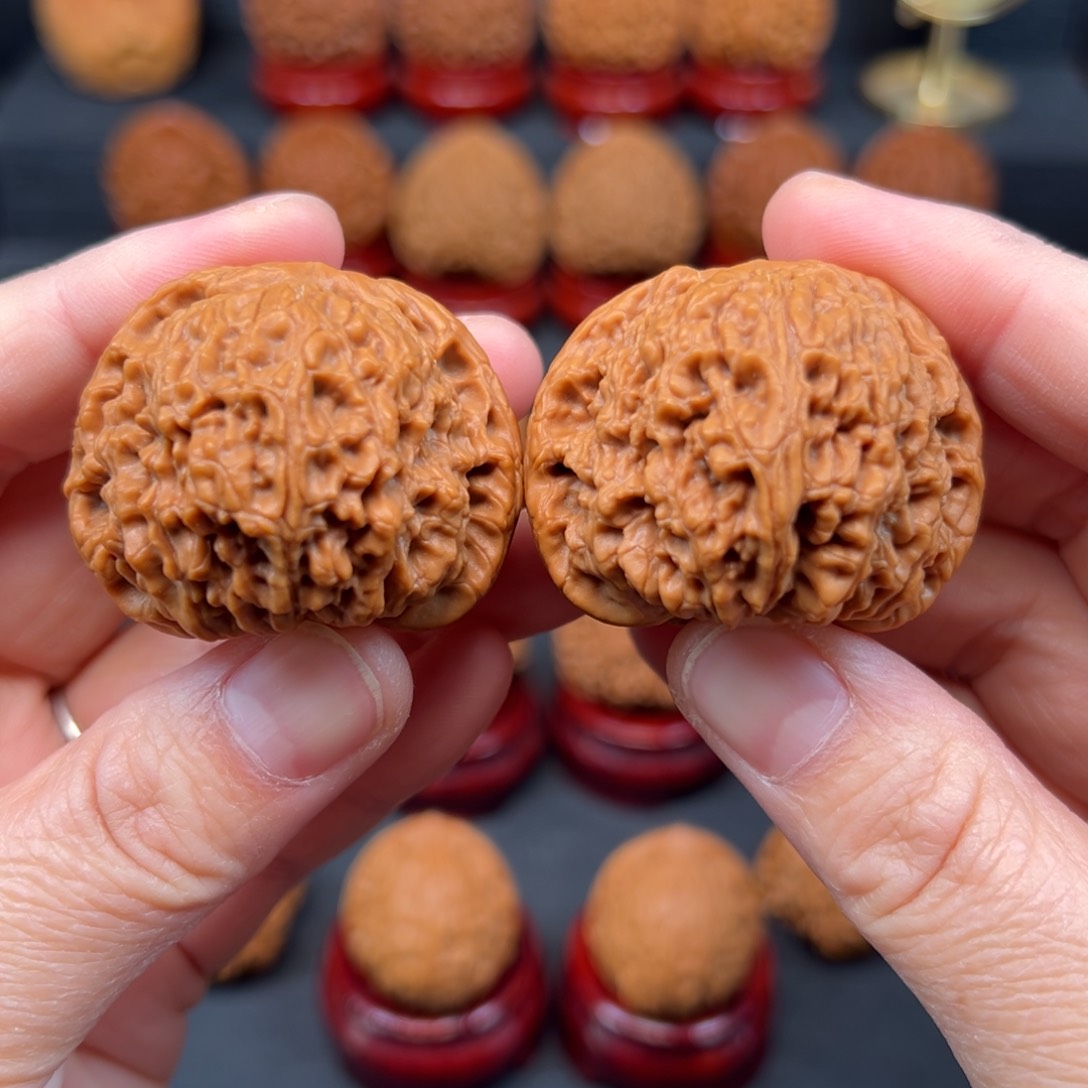 文玩核桃吊坠41全品球疆