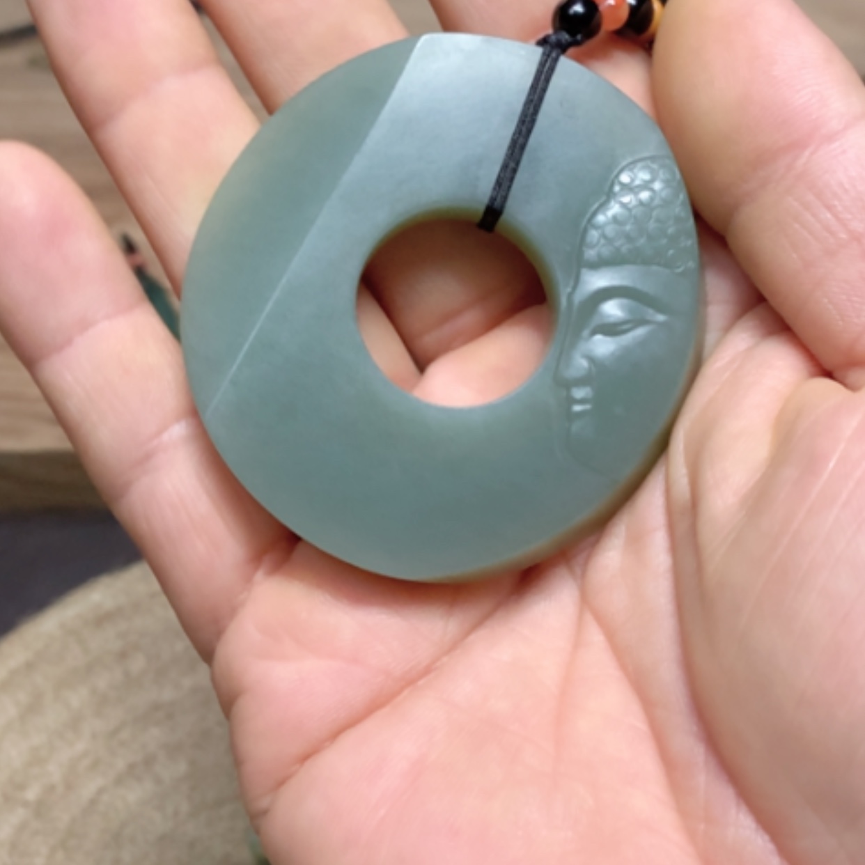 【闪购商品】颈饰未镶嵌岫岩老玉（透闪石质玉）