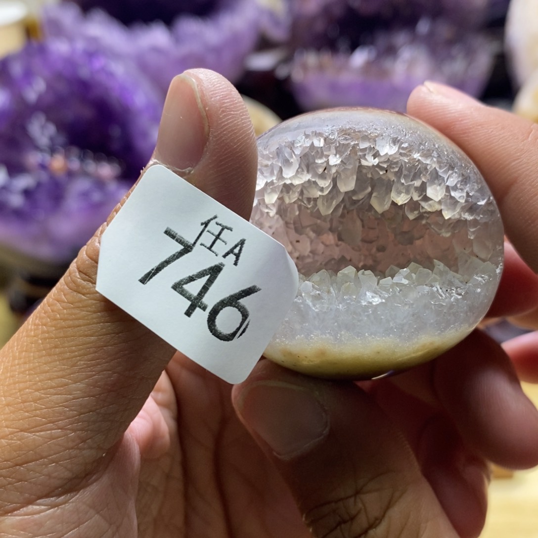 未镶嵌大型摆件（非配饰）水晶