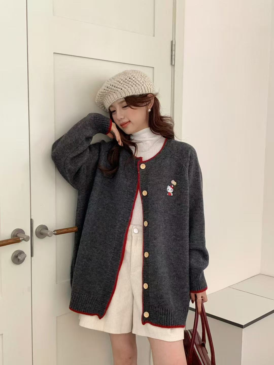 秋冬新款红色包边Kitty毛宽松百搭新年上衣