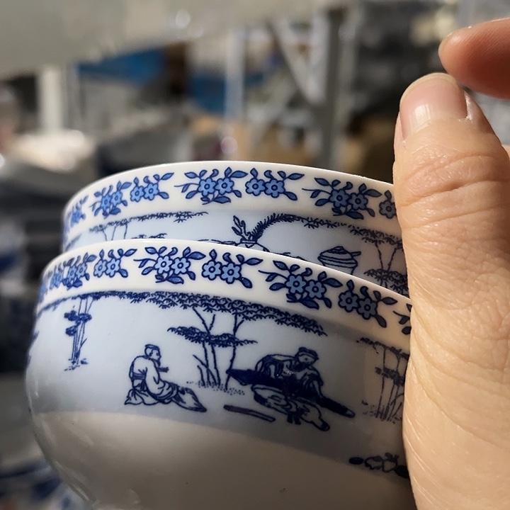 陶其它陶瓷两个碗4.5寸