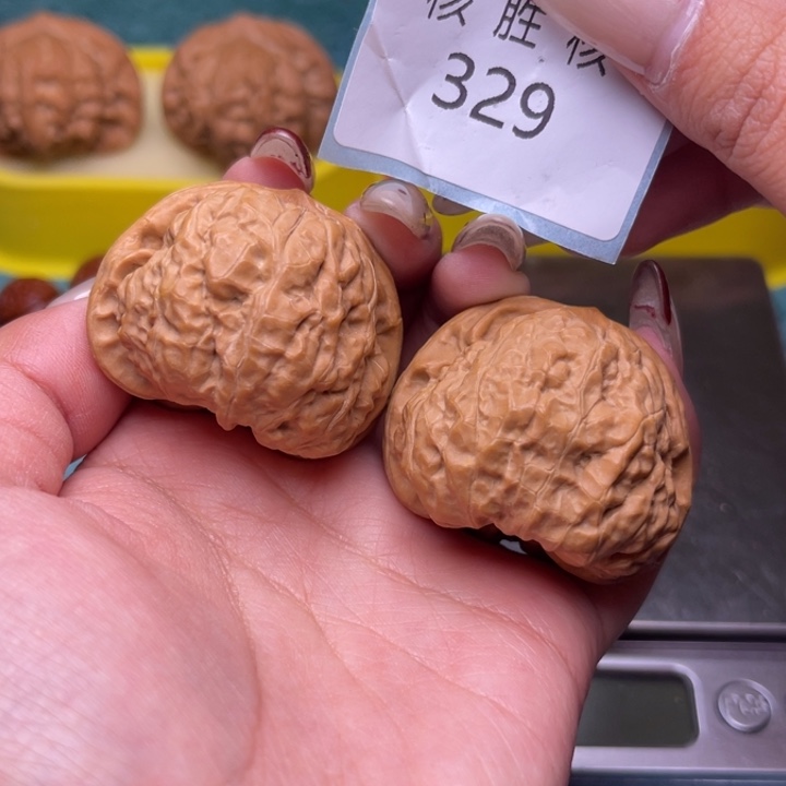文玩核桃把件蛤蟆头41.329