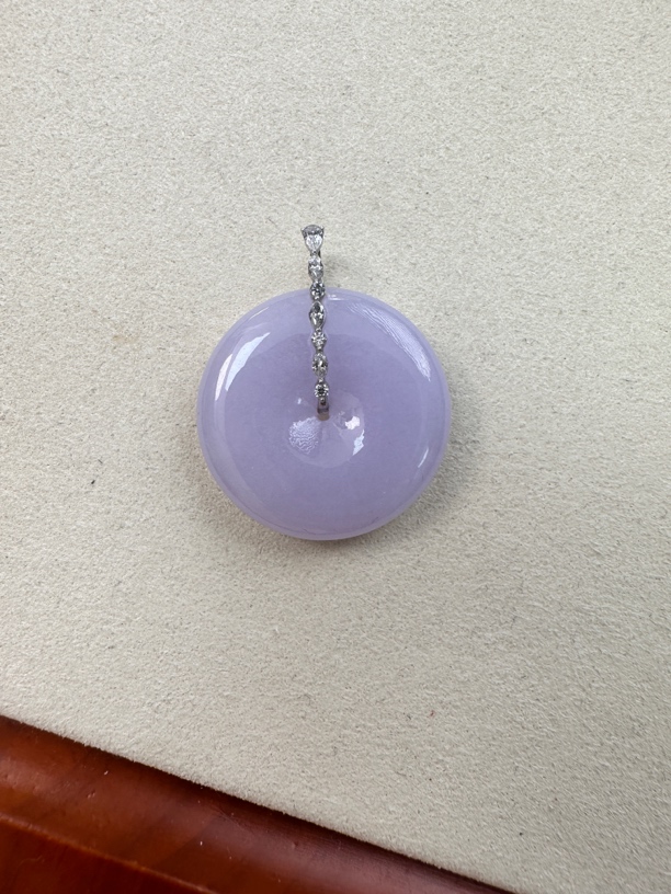 天然缅甸a货翡翠18k白金排扣一字平安扣