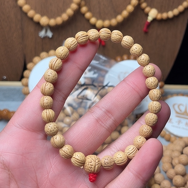 小***呆桃核吊坠111111111111