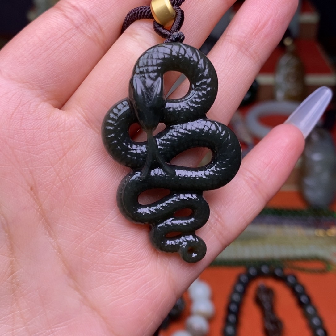 和田玉颈饰未镶嵌穿绳需备注