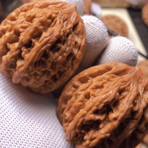 【闪购商品】桃核吊坠麦穗虎头虎头