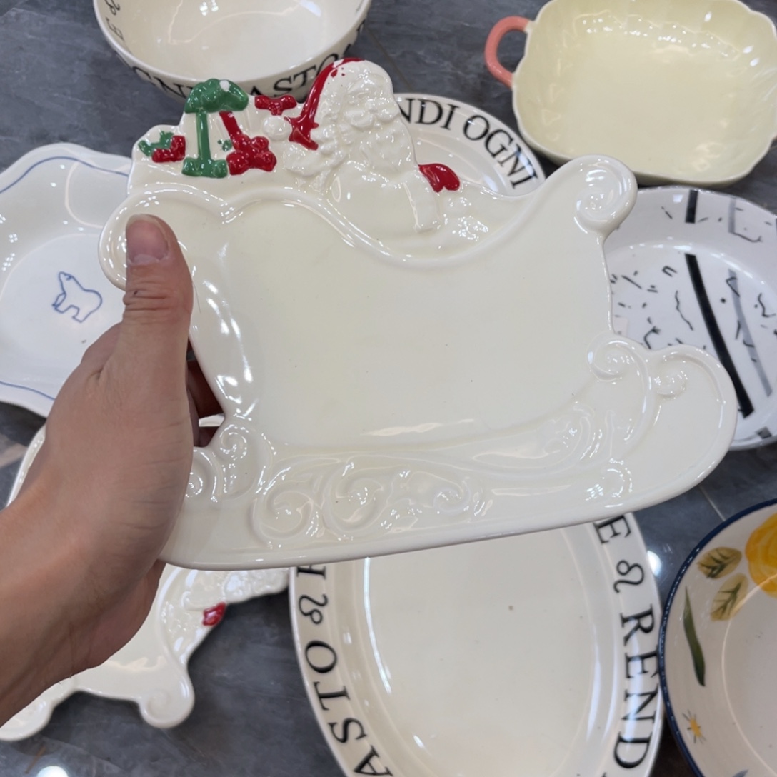 陶瓷微瑕餐具介意勿拍，满18飞！