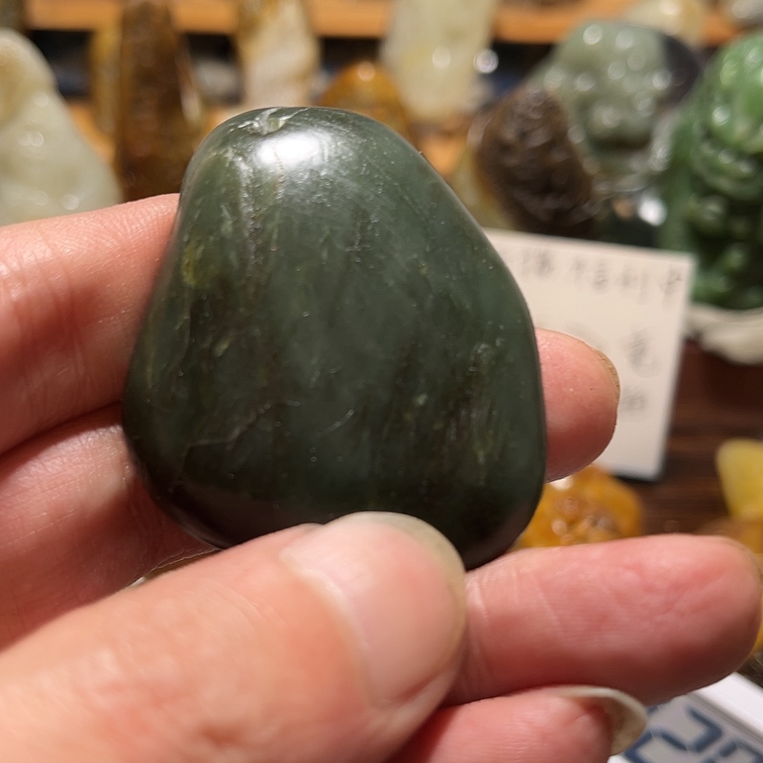 和田玉（子料）未镶嵌玉牌小*卖