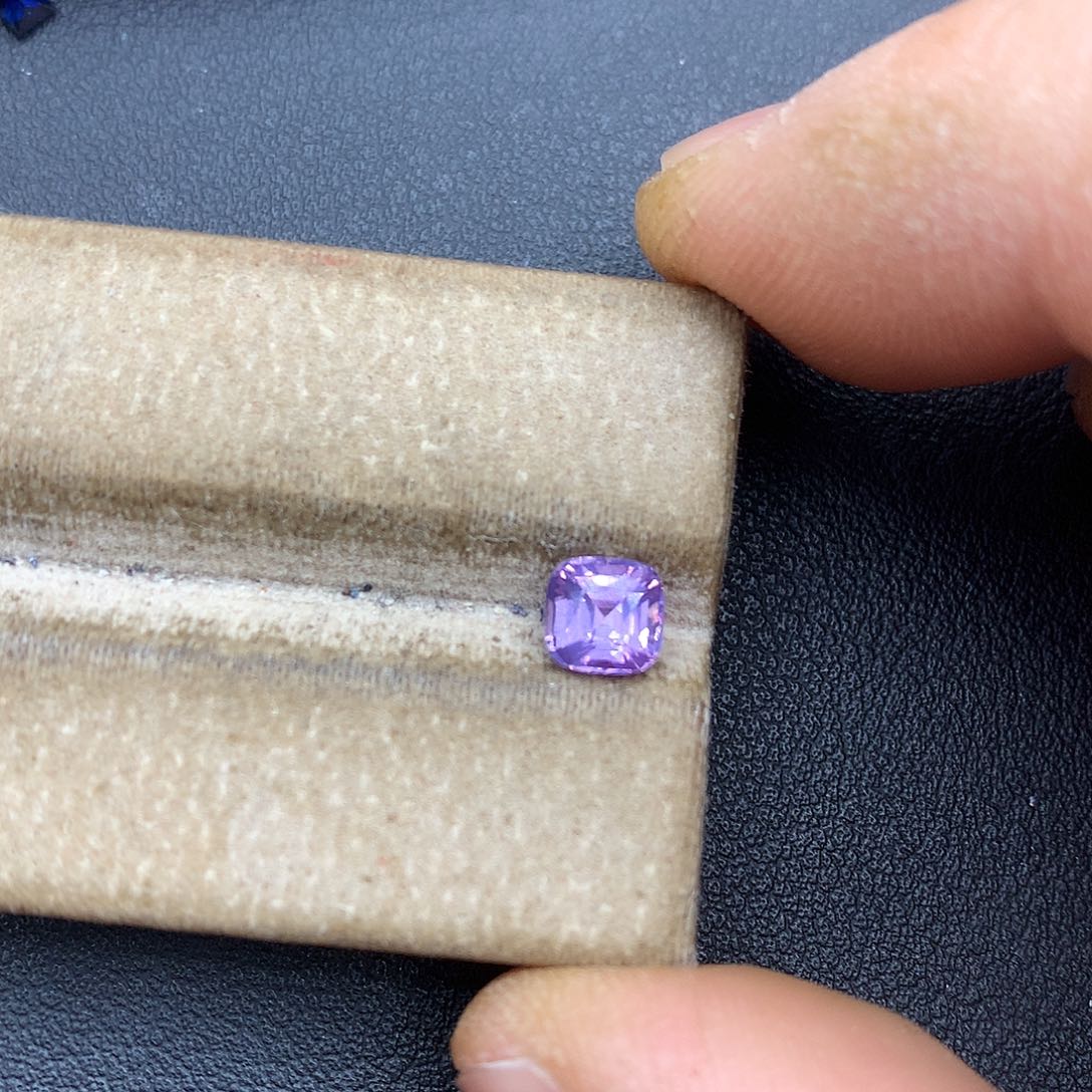 裸石蓝宝石1.03ct全净