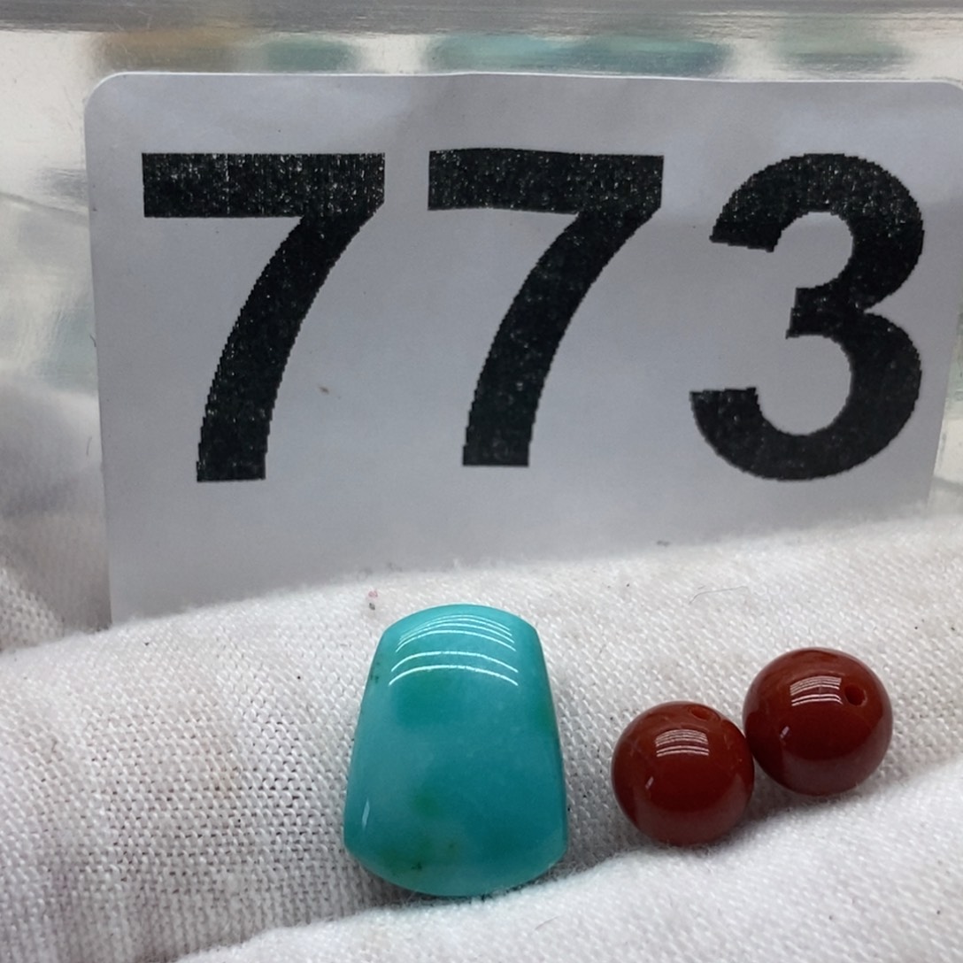 南红玛瑙未镶嵌颈饰