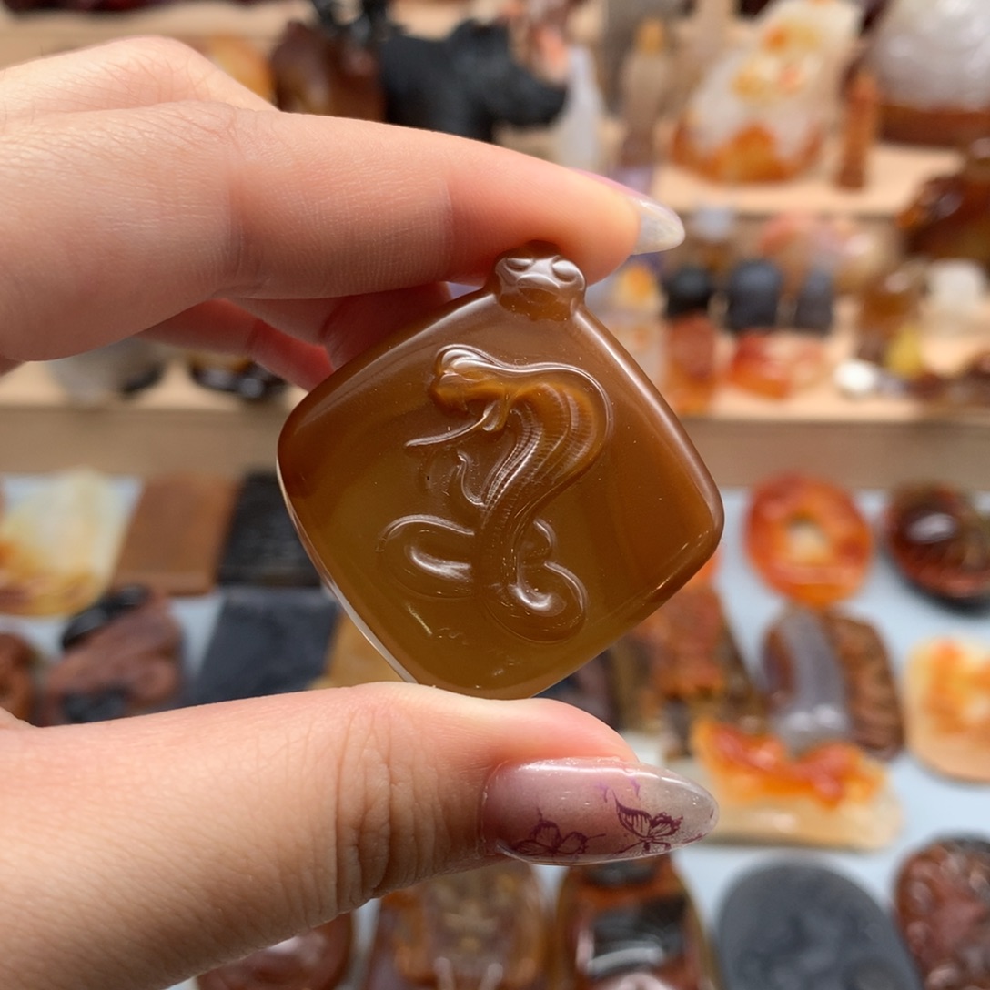 合金颈饰玛瑙/玉髓