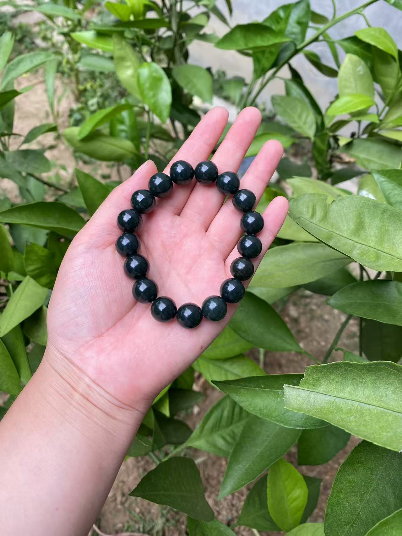 天然和田玉老料油青11-12mm手链 男女百搭款