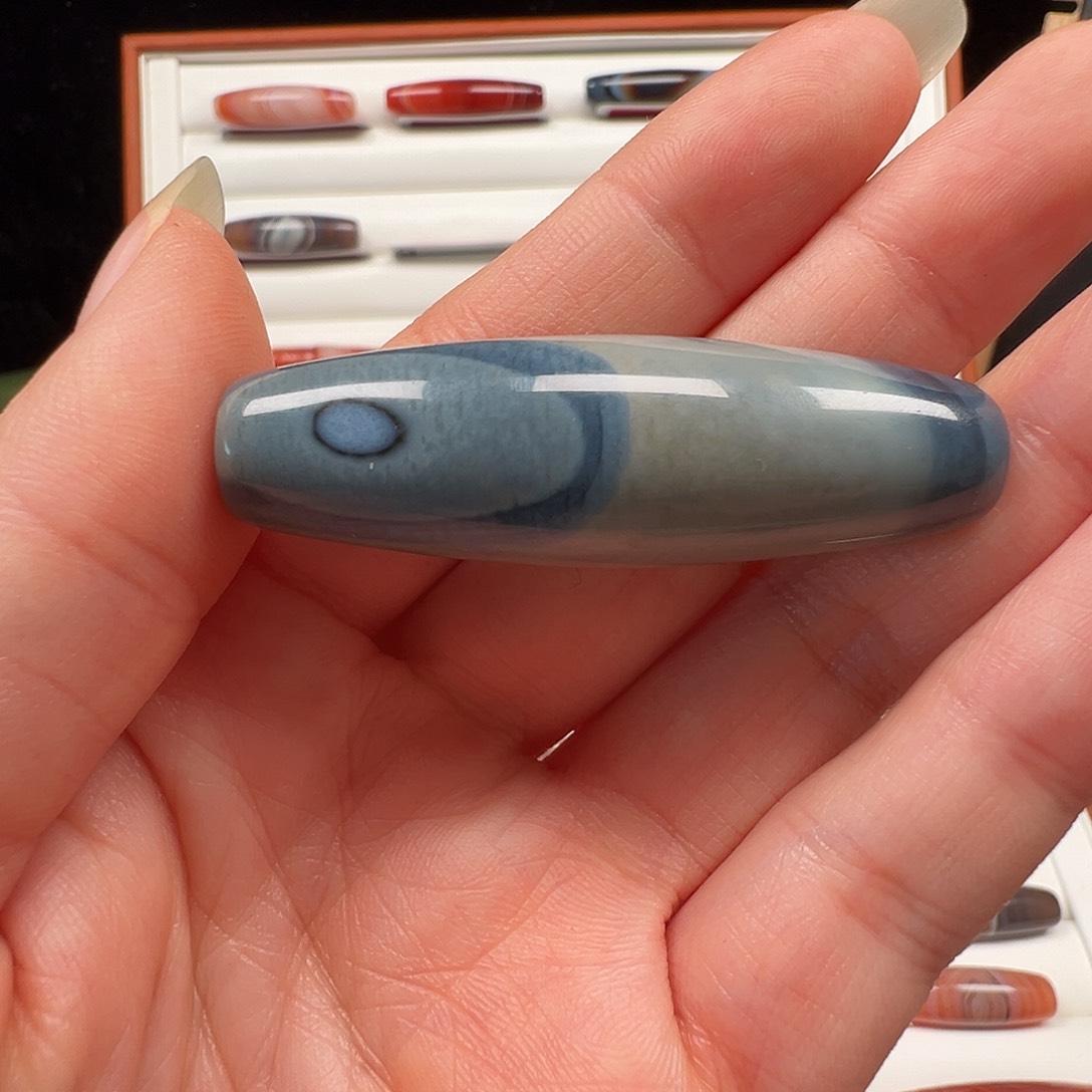 玛瑙/玉髓颈饰未镶嵌畸*