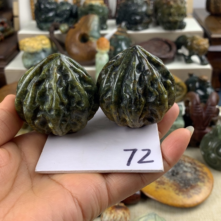 岫岩河磨玉（透闪石质玉）未镶嵌珠宝奇石