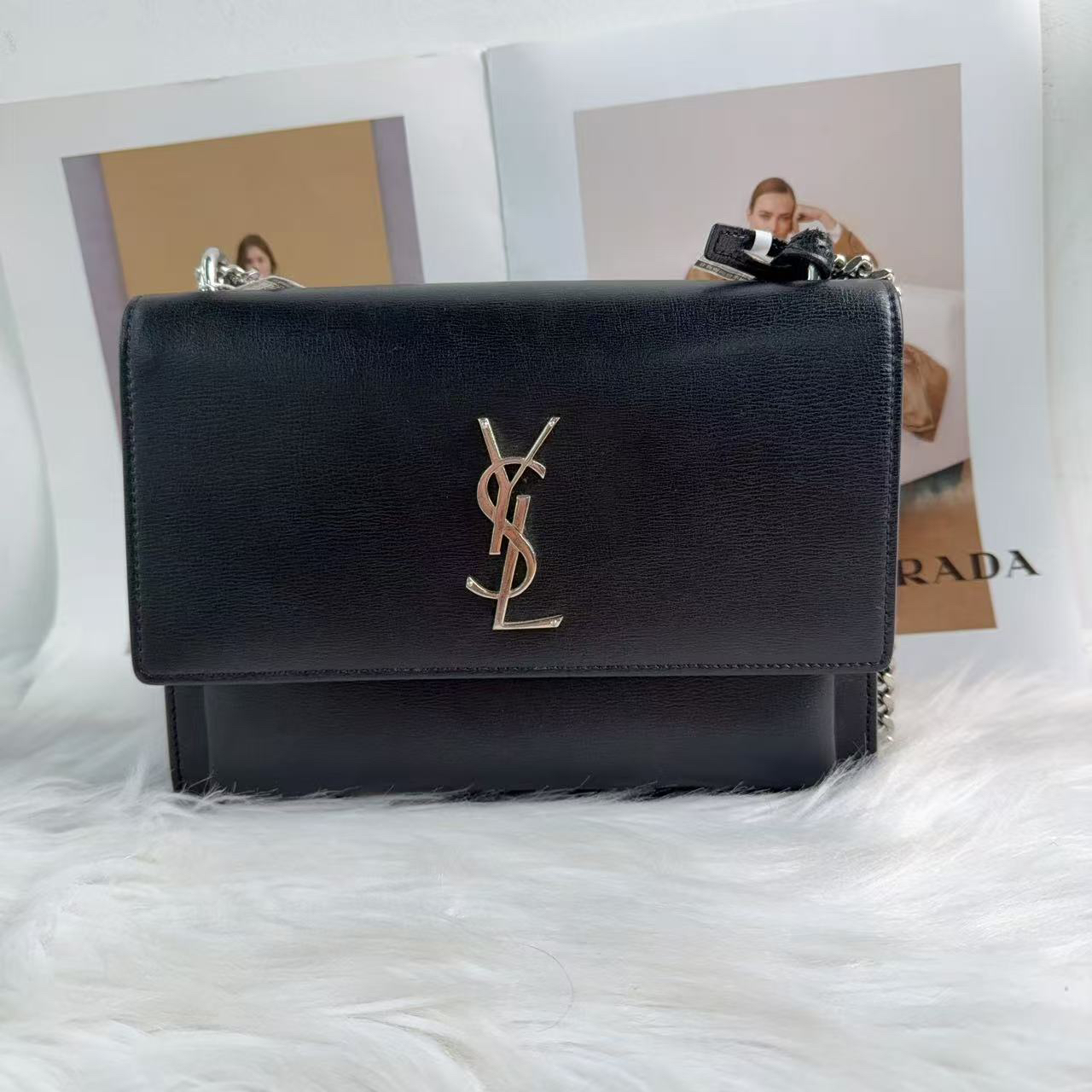 95新 YSL/圣罗兰 圣罗兰黑色翻盖日落xh151