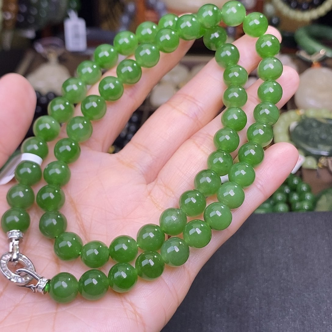 和田玉未镶嵌阳绿碧玉项链约8MM