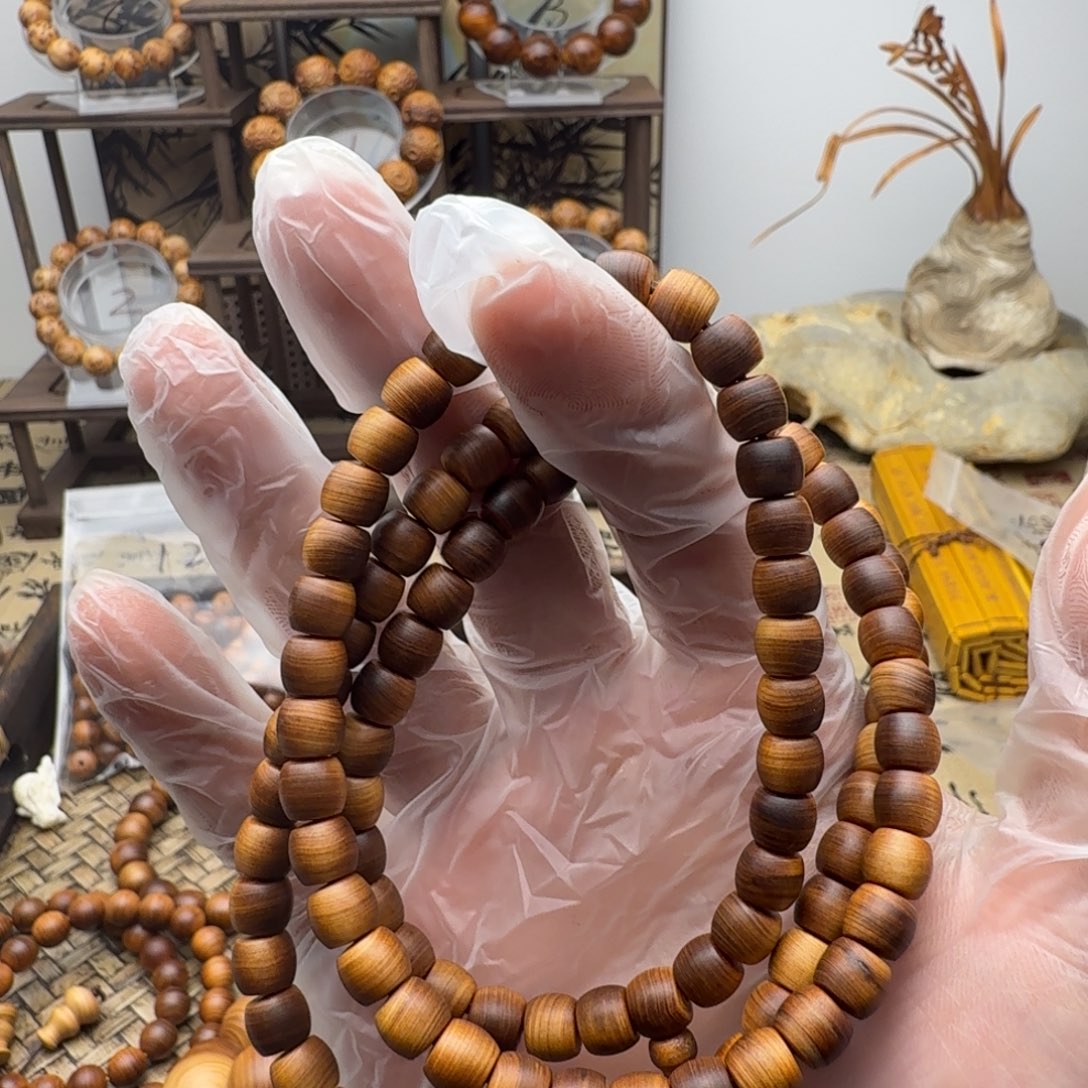 超****丶太行崖柏白粉干黑0.7