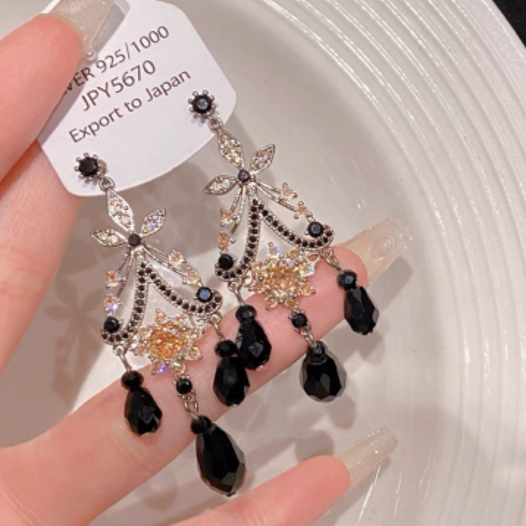 铜合金耳饰 复古宫廷新娘黑流苏耳环气质名媛民族风耳夹无耳洞女