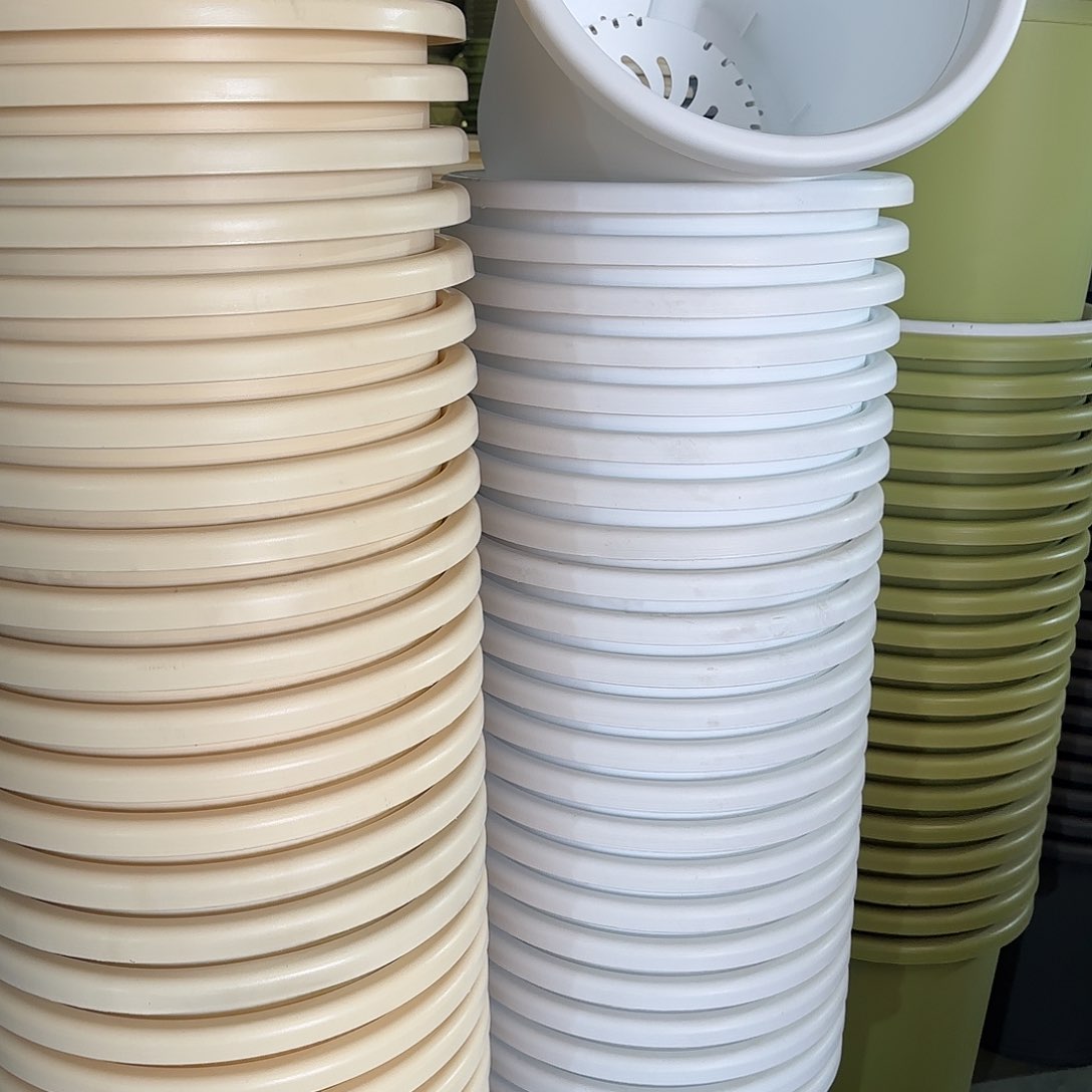 树脂四季9号带托4个白色