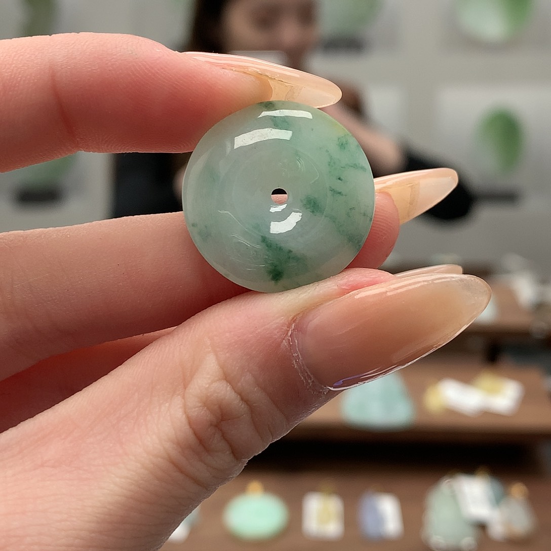 翡翠吊坠(不含链)未镶嵌早**家