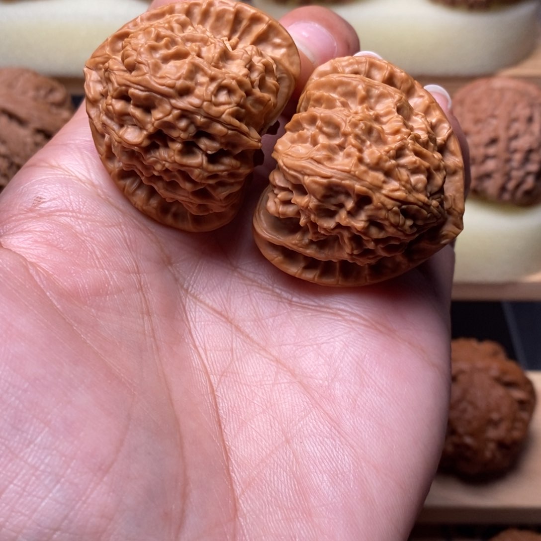 文玩核桃吊坠易*三角40