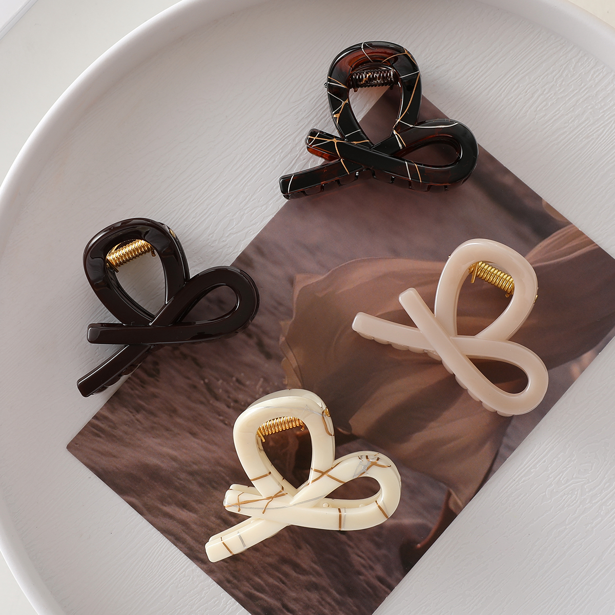 2025新品极简风（约5.5CM半抓）高级订制系列新娘抓夹281