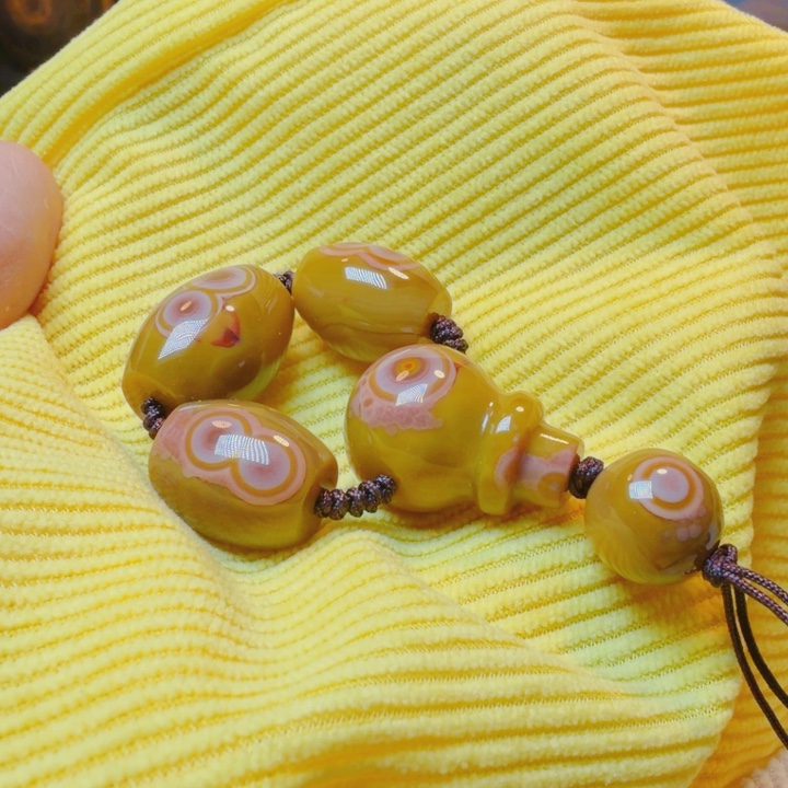 宇***空玛瑙/玉髓未镶嵌吊坠(不含链)