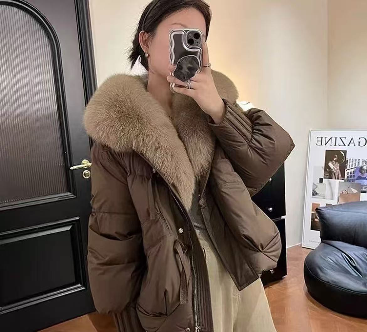 《海宁贵妇》大毛领奢华外套