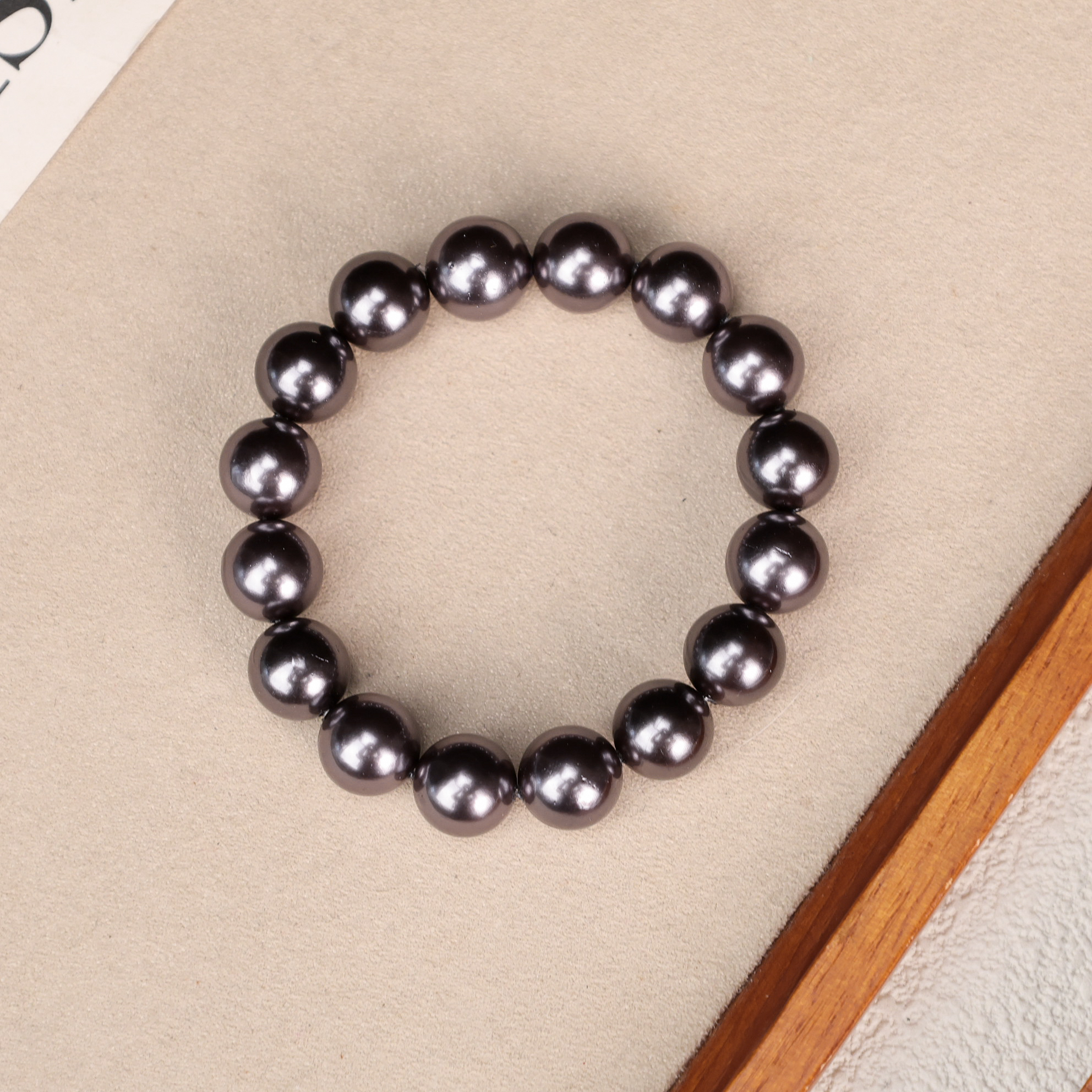 仿珍珠手链 LZ4883-1黑色亮面正圆贝珠手串