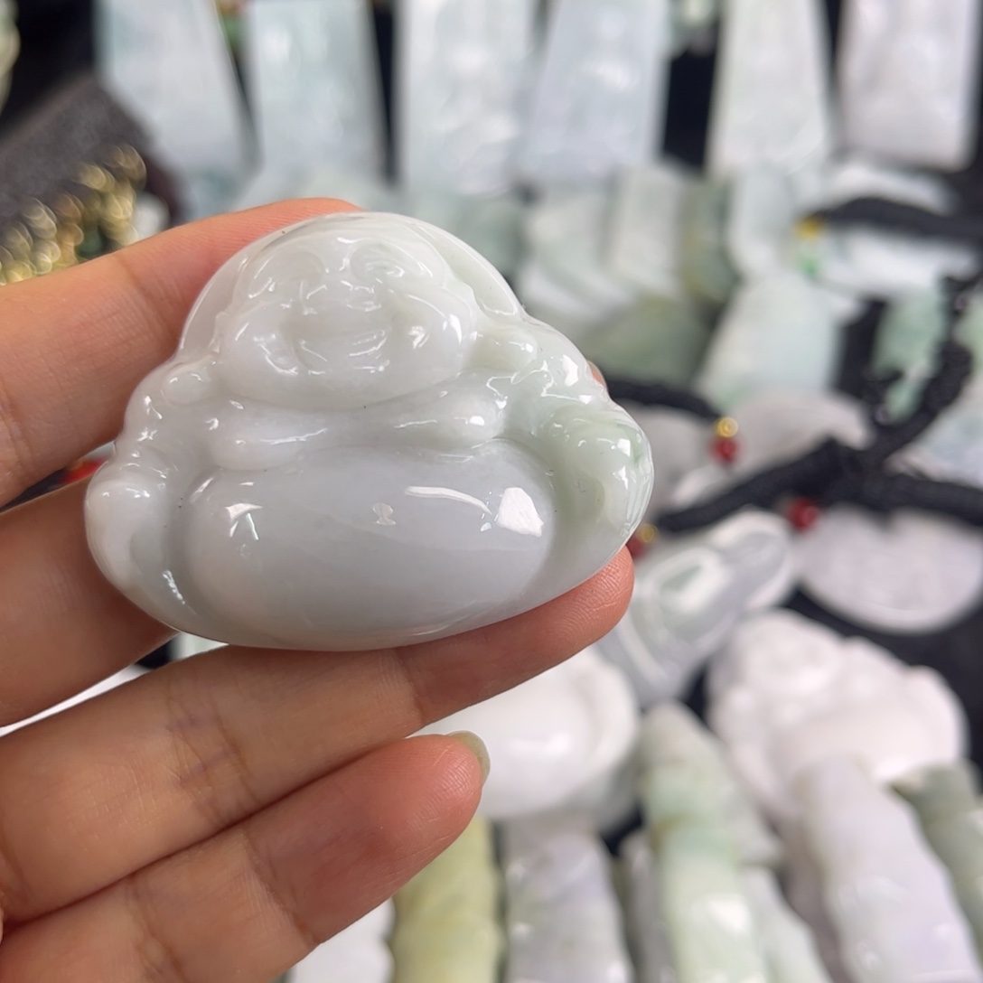 翡翠未镶嵌吊坠(不含链)瑕疵