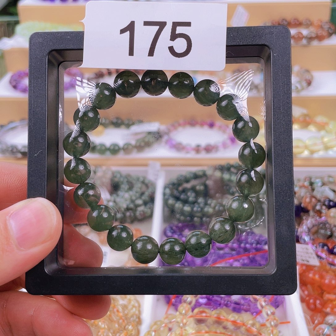 水晶手链未镶嵌落****你绿发晶