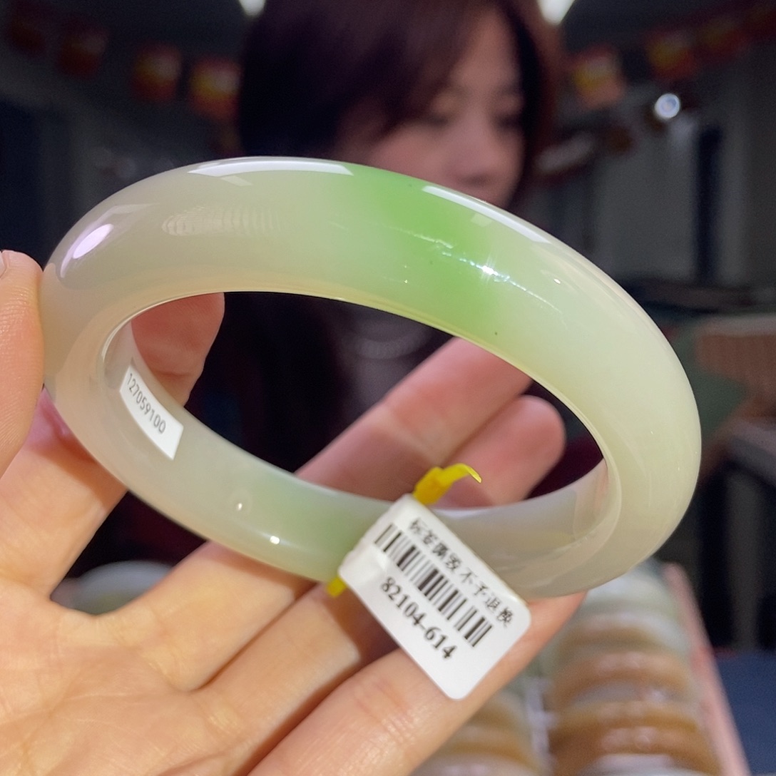 和田玉手镯未镶嵌58 59