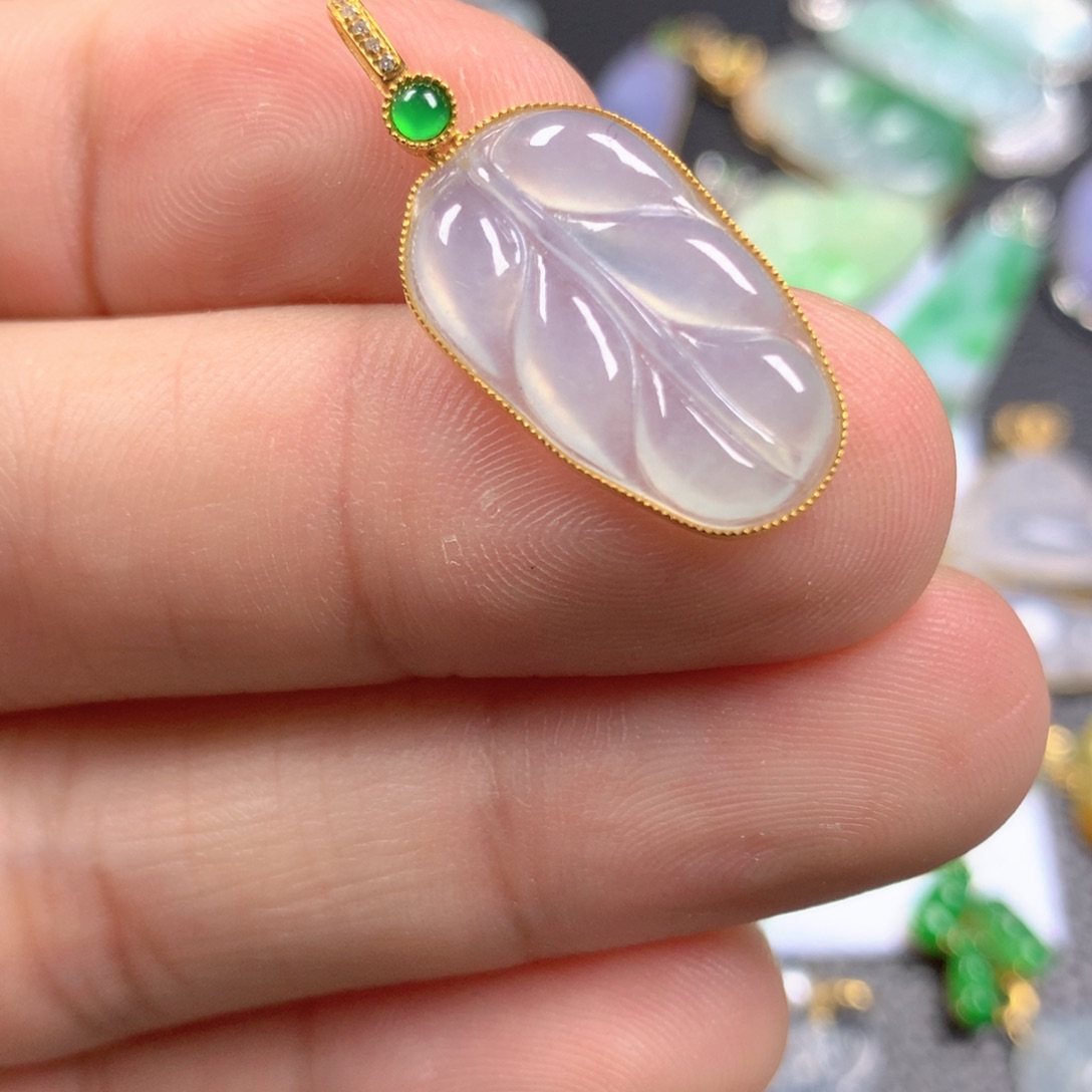 【闪购商品】翡翠颈饰18K金镶嵌翡翠
