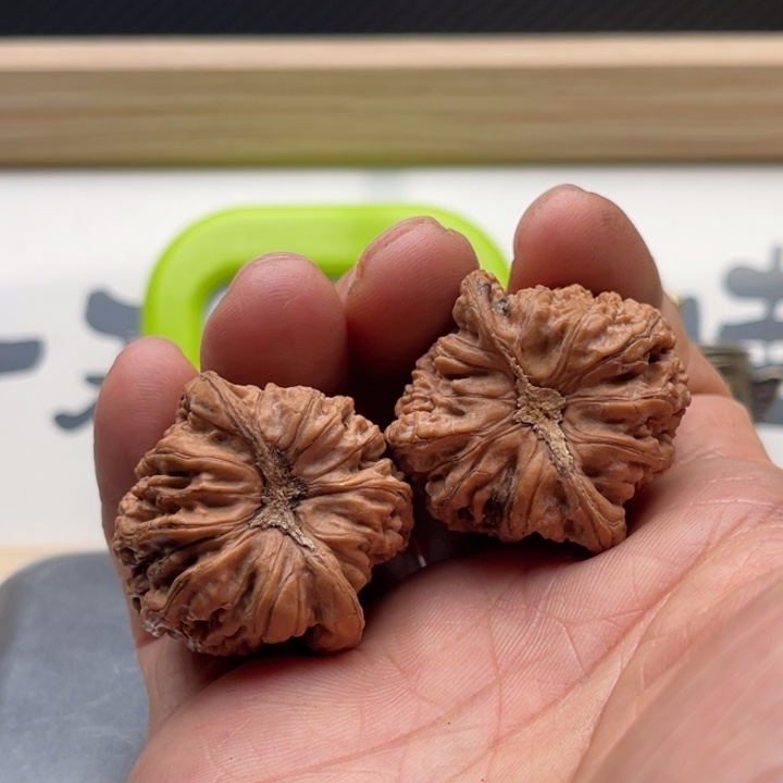 葫***娃吊坠文玩核桃文玩核桃链接专属68