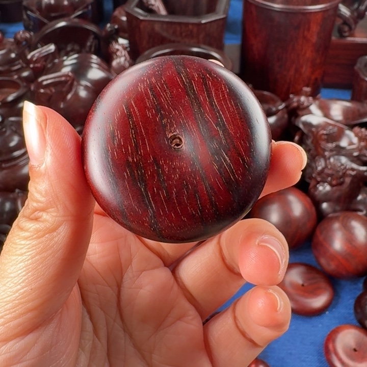 小***施把件小叶紫檀平安扣