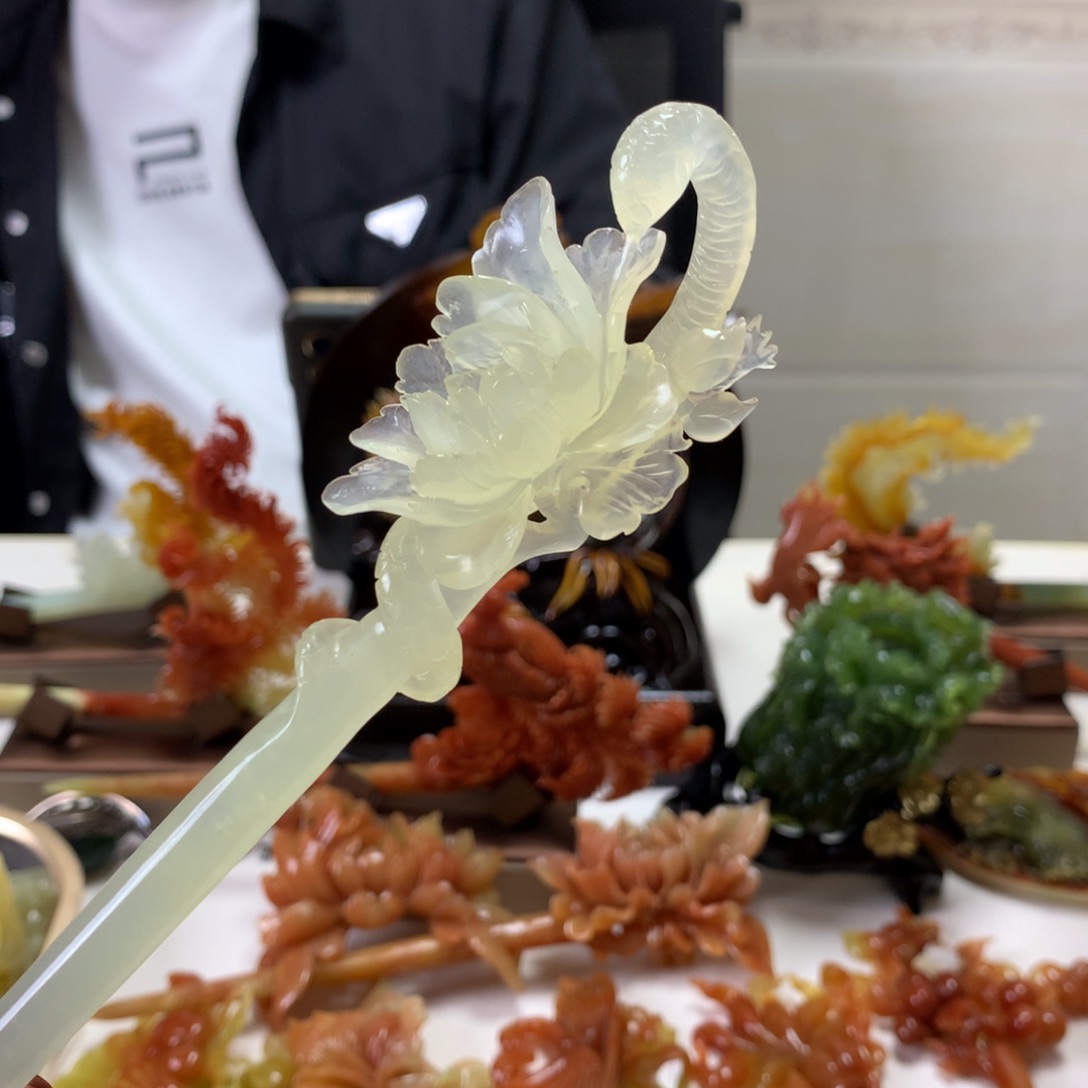 蛇纹石玉发饰未镶嵌