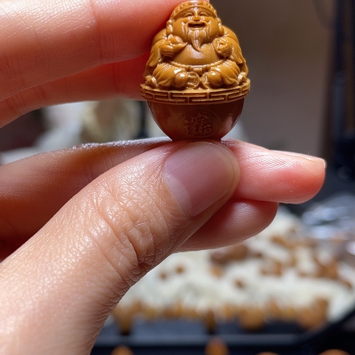 吊坠橄榄核聚宝盆财神