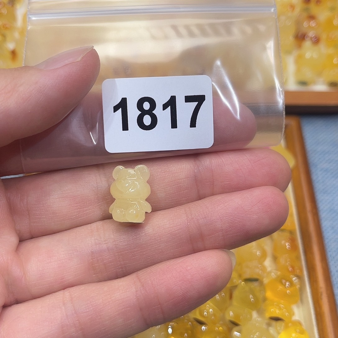 琥珀珠宝奇石未镶嵌