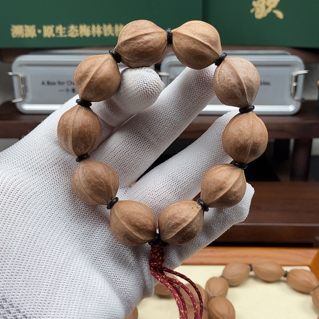 橄榄核手串1924毕业版一条