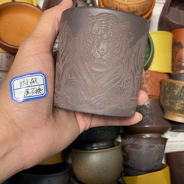 瑕疵不退不换介意勿拍