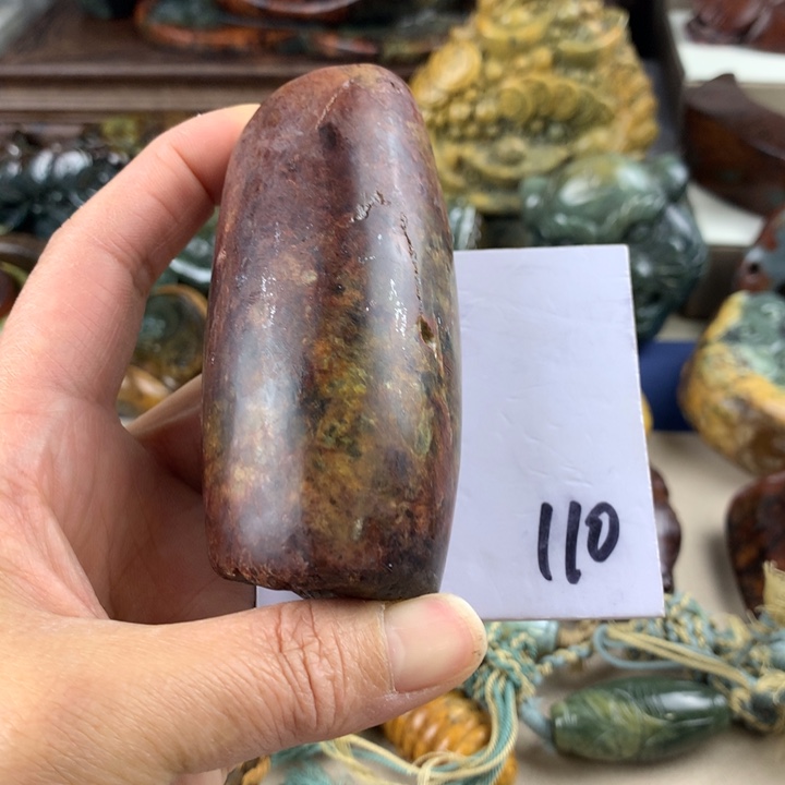 岫岩河磨玉（透闪石质玉）手把件有瑕未镶嵌