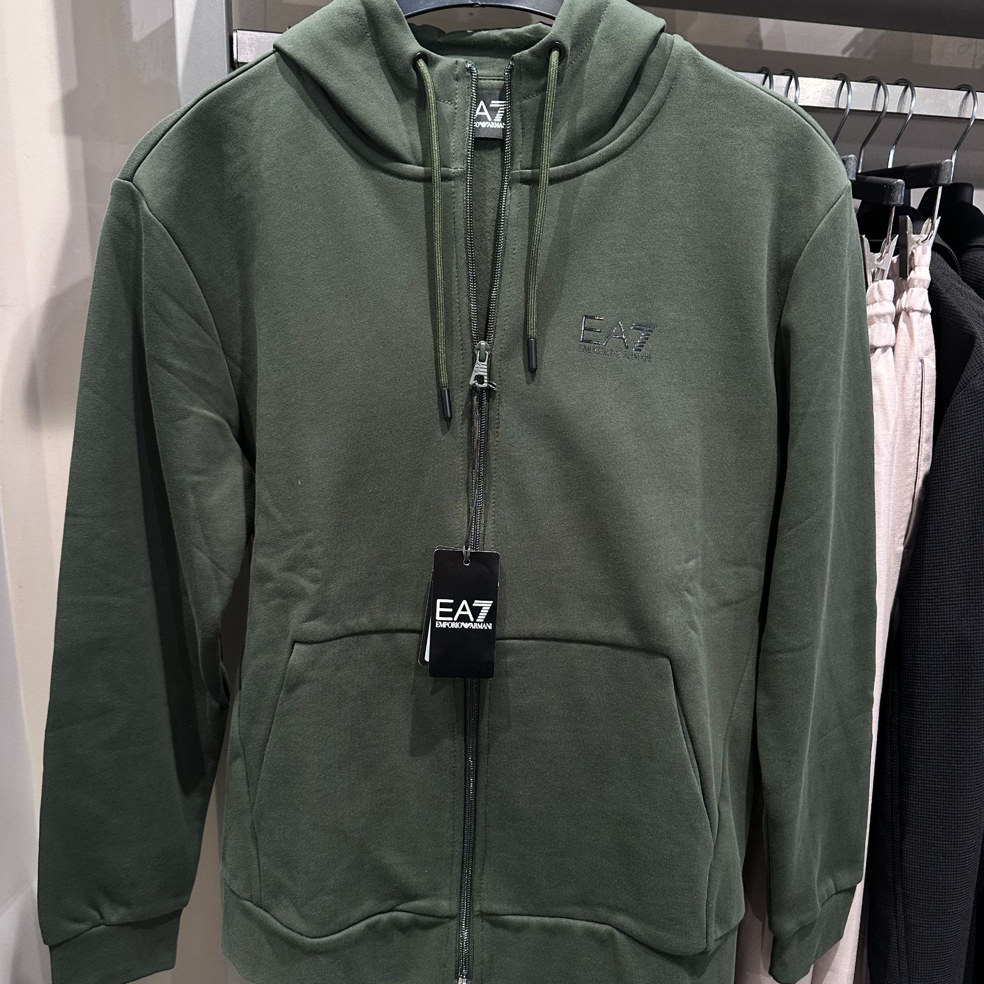 【巴黎直邮】ARMANI阿玛尼男款拉链卫衣墨绿色棉质连帽外套6RPM0