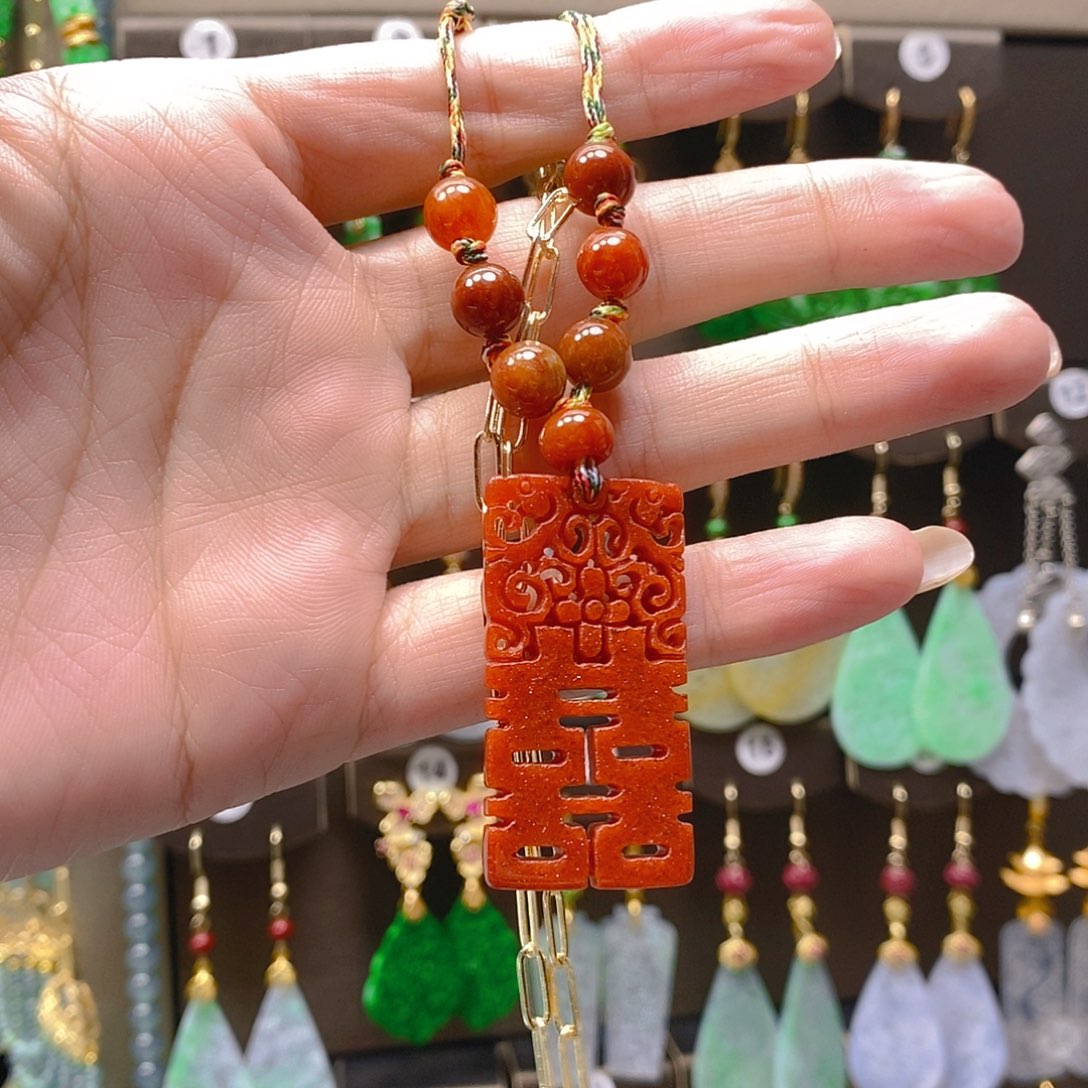 未镶嵌翡翠耳饰翡翠