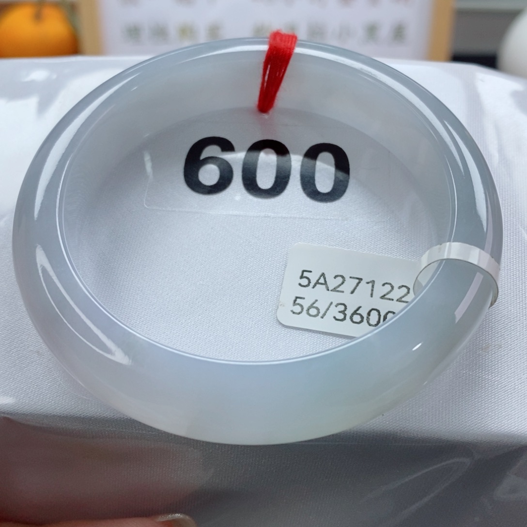 翡翠手镯未镶嵌天然A货翡翠手镯