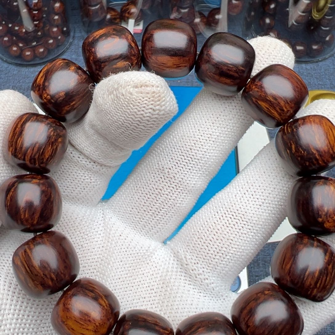 木钱**锦海南红降花梨公1516黑金飘黄满纹