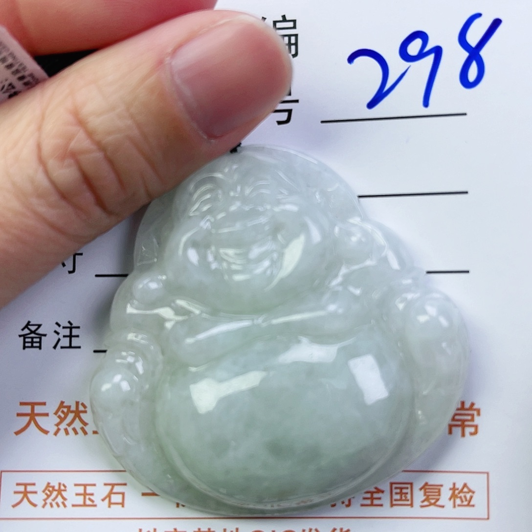 翡翠颈饰未镶嵌佛公