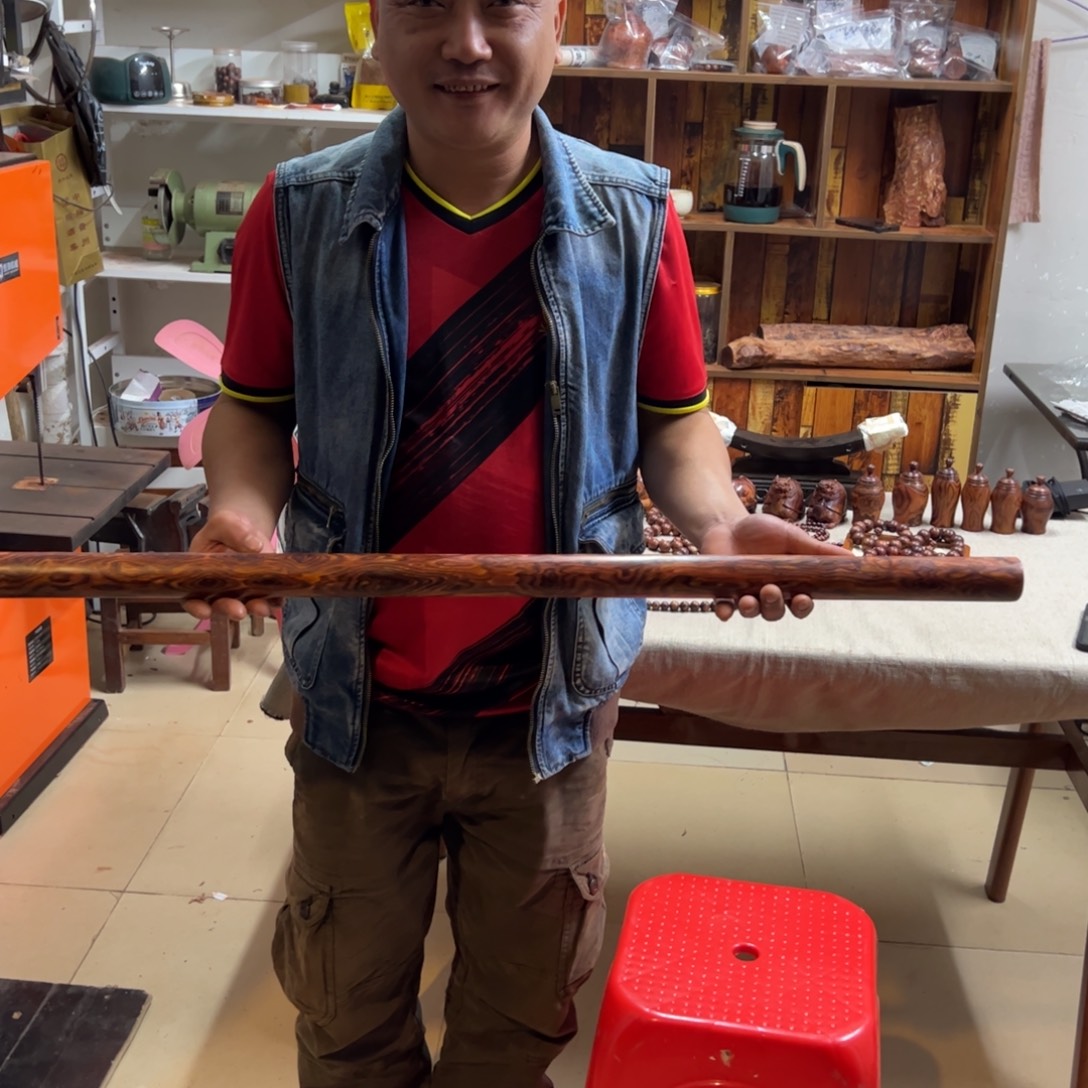 积***…黄花梨/降香黄檀把件