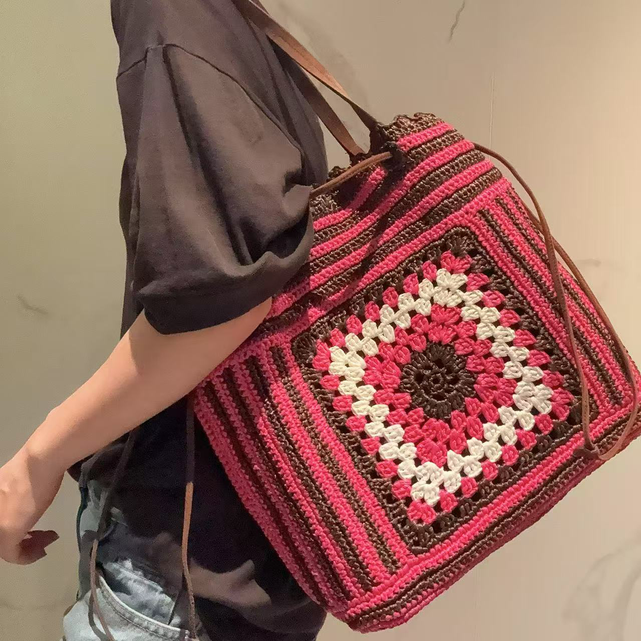 95新 MIU MIU/缪缪 【蕾】76 0733 粉色草编条纹单肩包